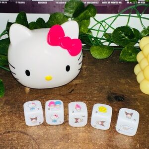 Sanrio Hello Kitty Yahtzee Dice Game